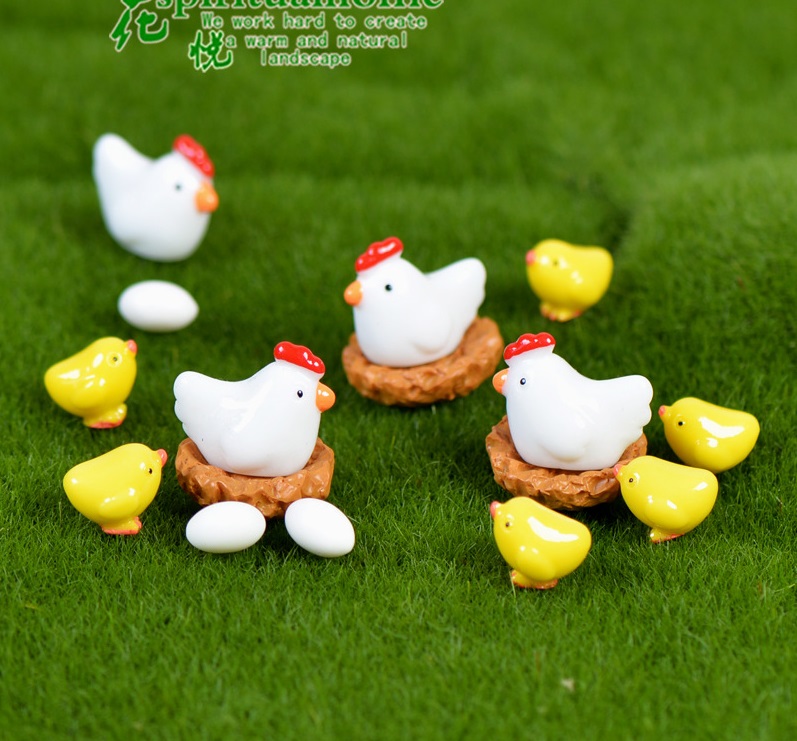 Mô hình đàn gà trang trí tiểu cảnh terrarium nhà búp bê M2059