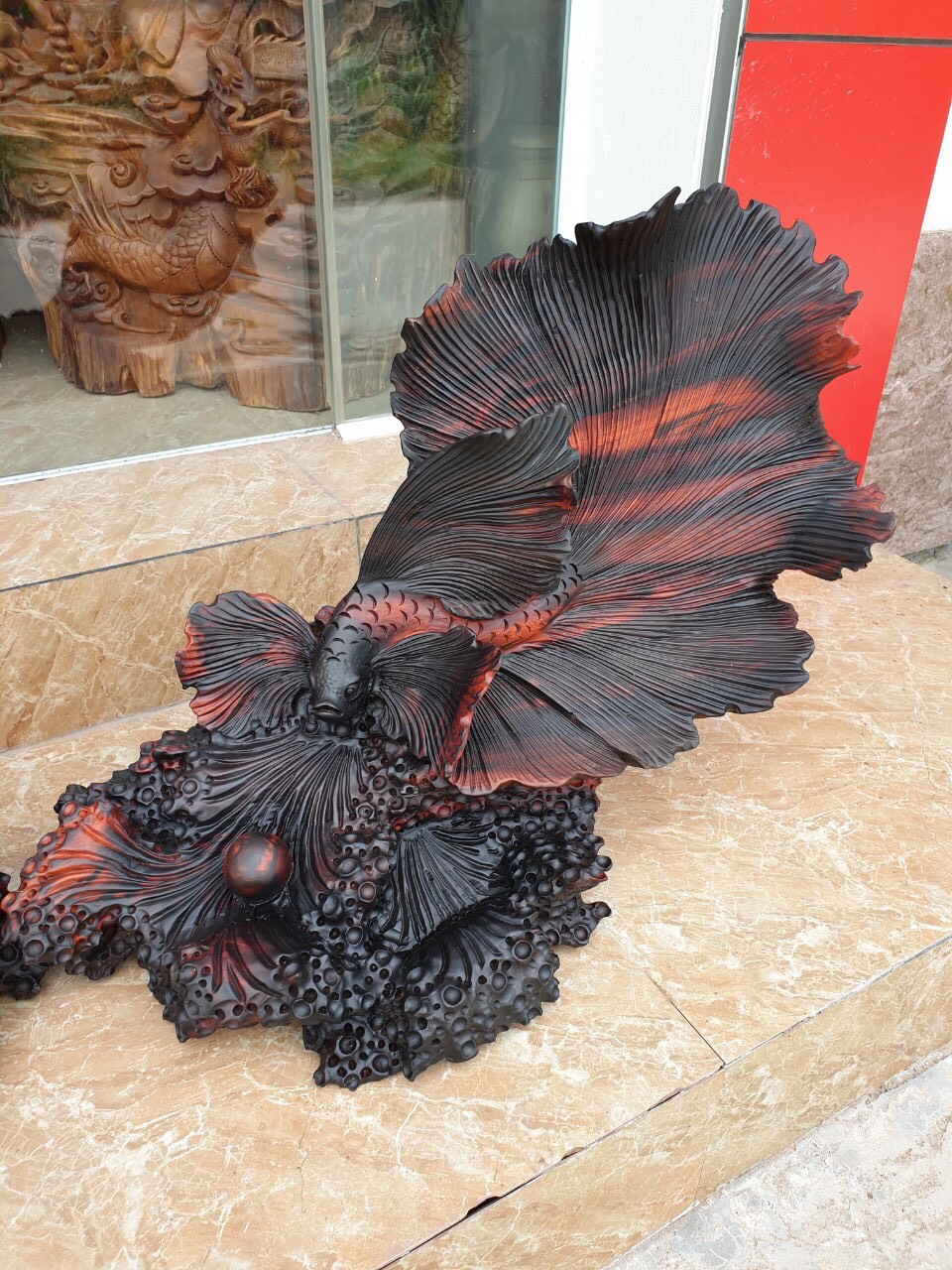 TRẮC TA ĐEN ĐỎ ĐIÊU KHẮC CÁ XIÊM