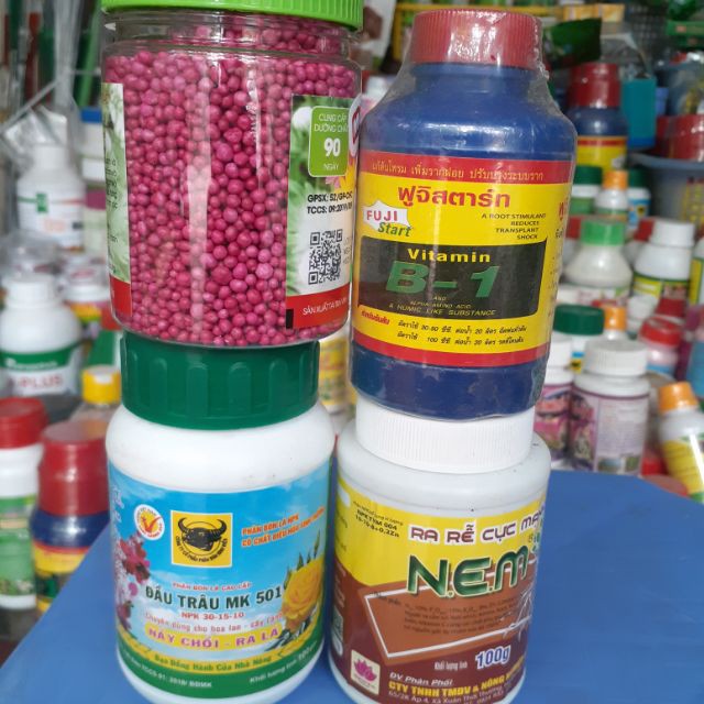 Set 4 lọ phân bón chăm sóc hoa Lan