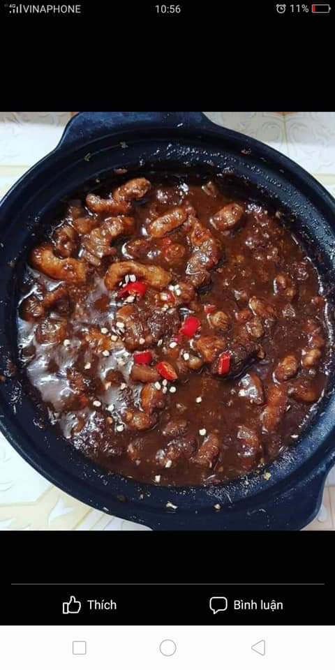 Mắm ruốc Huế kho thịt bà rọi ngon bá cháy