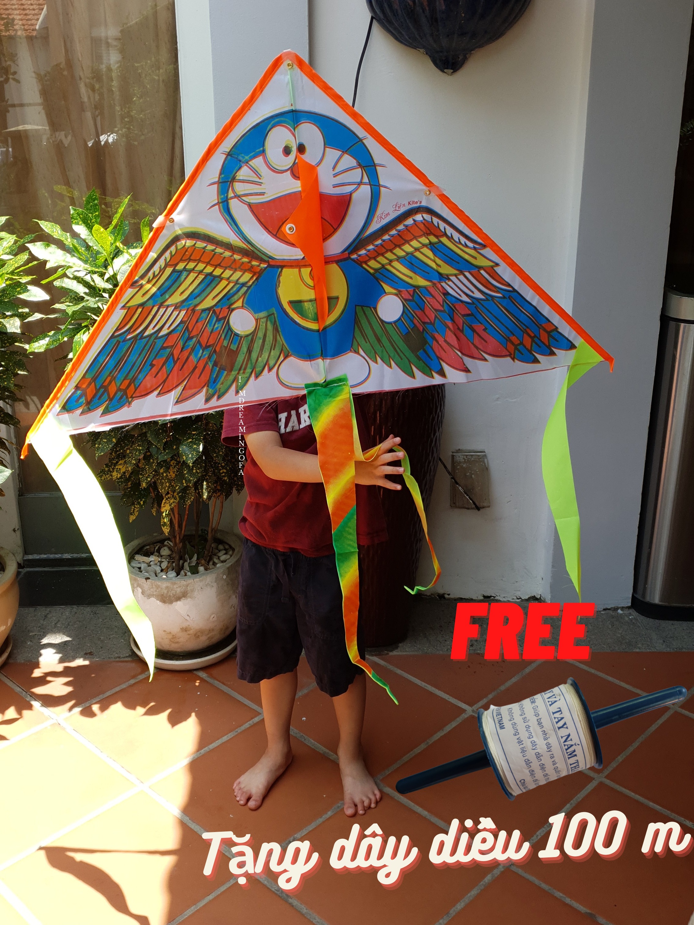 [HCM]Diều loại nhỏ đẹp giá rẻ thả ngoài trời - Điều doremon [Tặng kèm dây 100m]