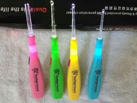 Bộ 2 cái Lấy rái tai, làm sao để lấy ráy tai khô - Bộ dụng cụ lấy ráy tai có đèn led siêu sáng cao cấp dành cho bé yêu - dụng cụ không thể thiếu cho mọi gia đình