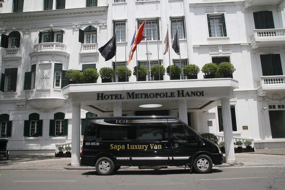 XE SIÊU SANG LIMOUSINE TỪ HÀ NỘI ĐI SA PA VÀ SA PA VỀ HÀ NỘI
