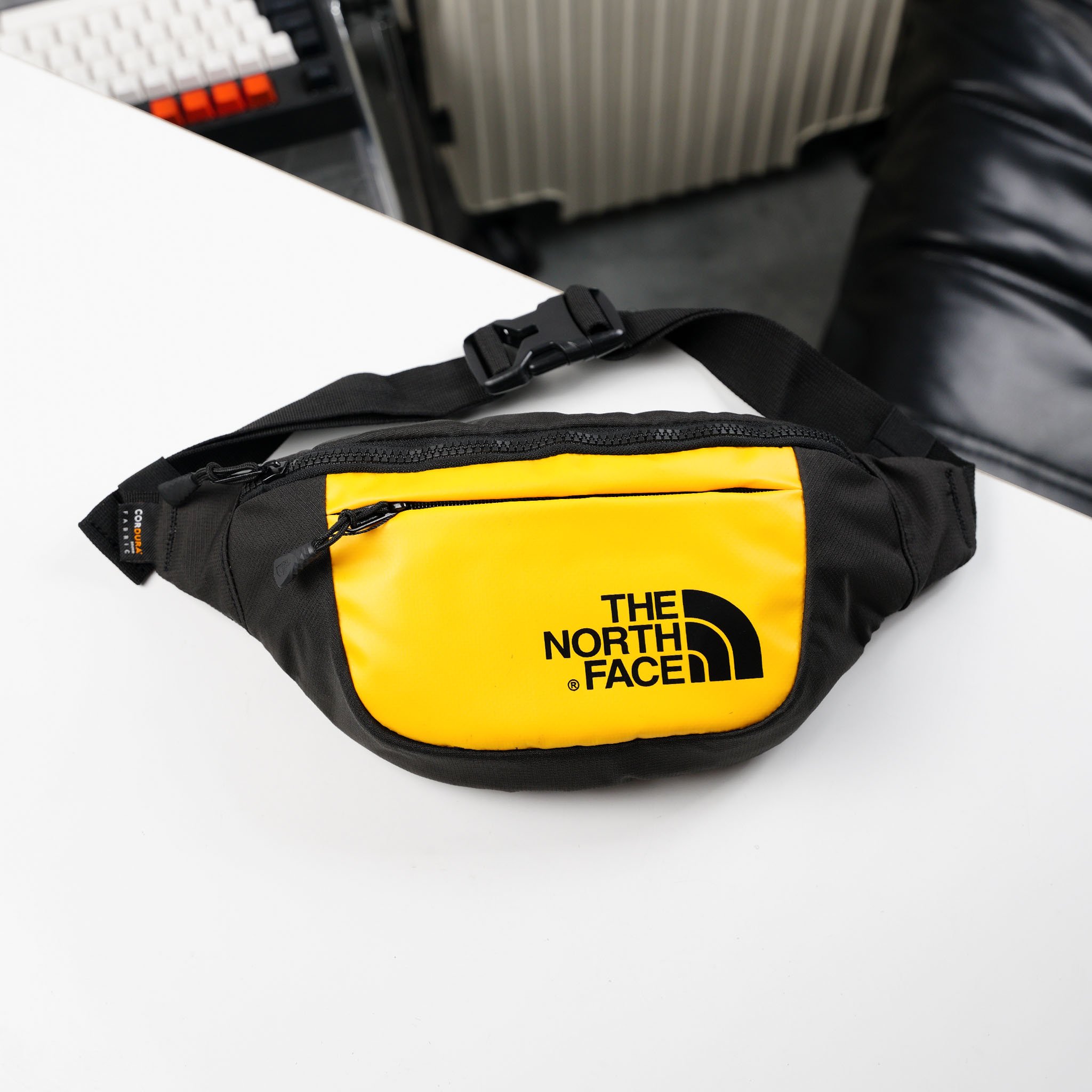Túi đeo chéo the north face chất liệu polyester cao cấp