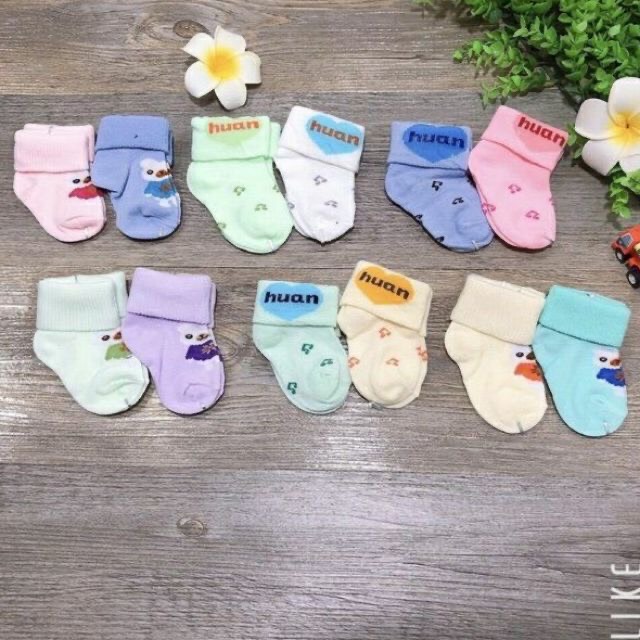 Tất len cổ bẻ cho bé sơ sinh - 3 tháng / Tất len cổ cao cho bé sơ sinh
