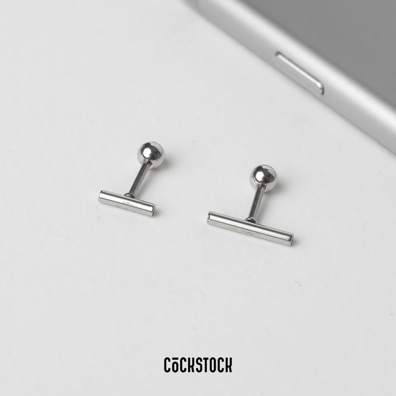 Stick Minimal Earring