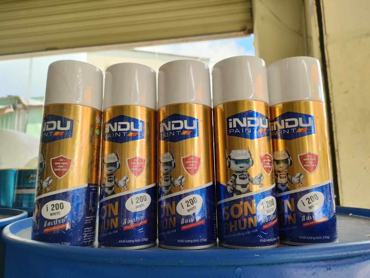 SƠN XỊT ĐA NĂNG INDU MÀU TRẮNG BÓNG (combo 5 chai)