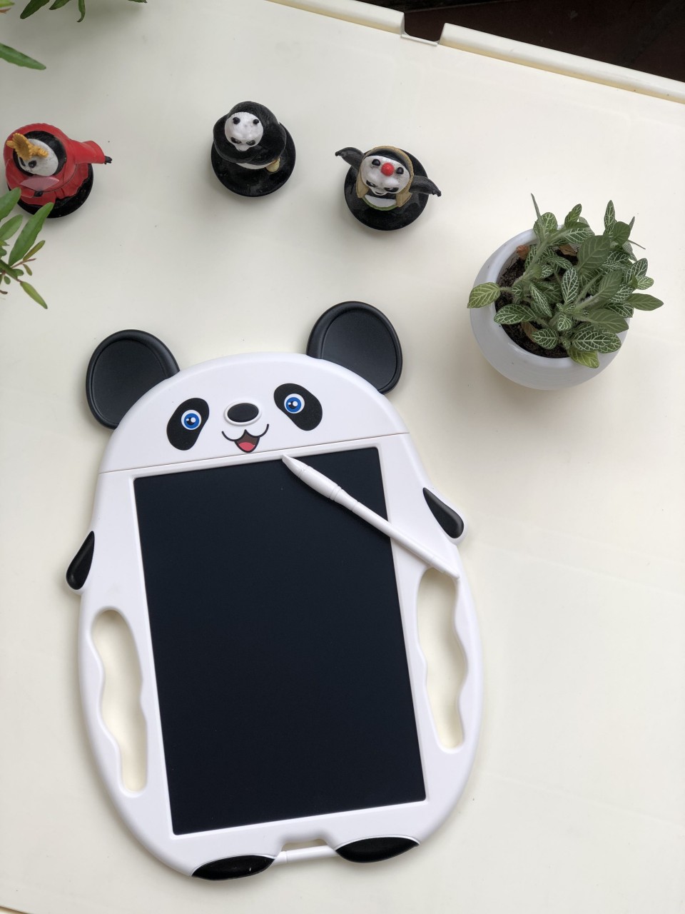 Bảng vẽ ,bảng viết điện tử thông minh LCD 9inh