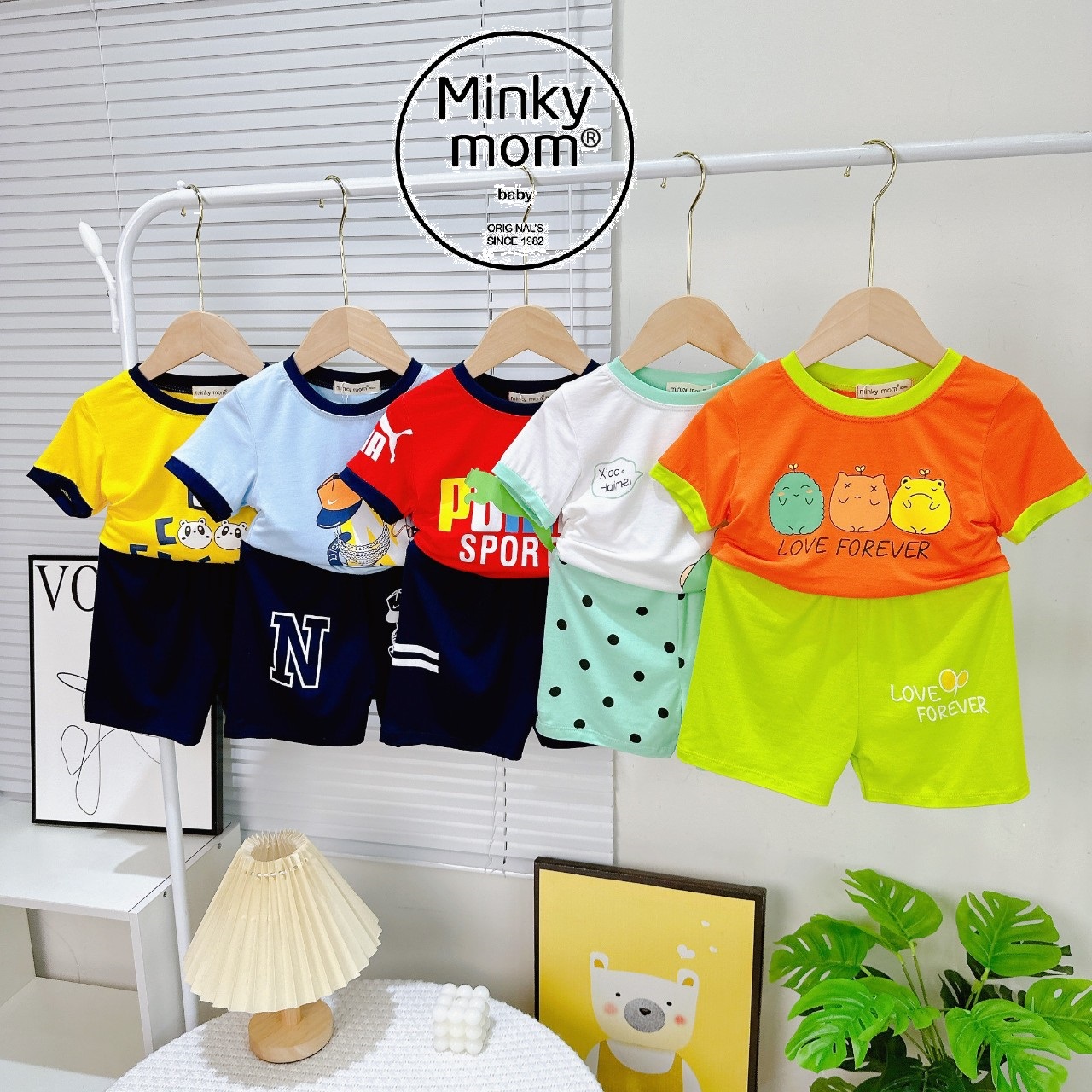 Bộ Ngắn Tay Cho Bé Gái Bé Trai Minky Mom Vải Thun Lạnh Động Vật Dễ Thương Bộ Quần Áo Trẻ Em