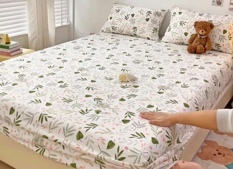 Ga giường vải đũi sơ đậu nành kèm 2 vỏ gối mỏng nhẹ, mềm mát hàng Việt Nam_Nguyệt Ánh Bedding [Lá Xanh] 