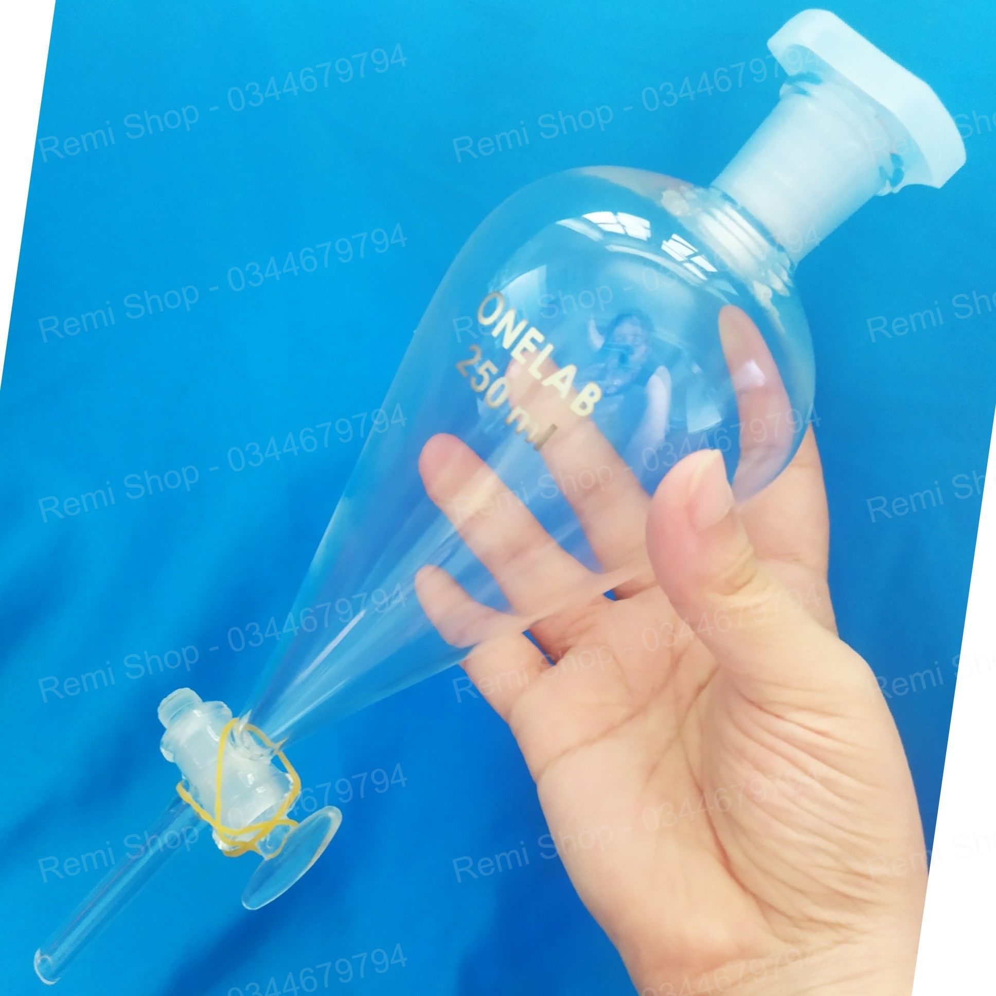 Phễu Chiết Tinh Dầu Quả Lê 250ML Khóa Thủy Tinh OneLab