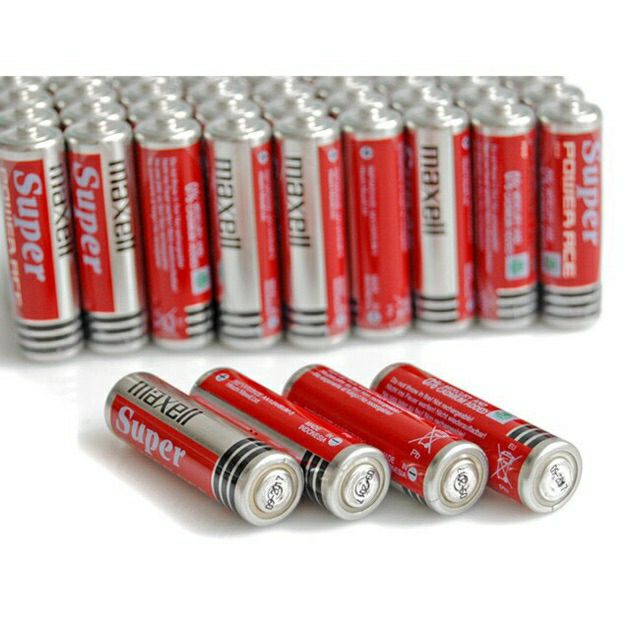 1 cặp pin maxell aa và aaa