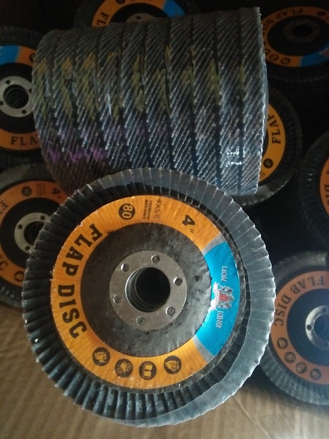 Bộ 10 nhám xếp đen cát 80