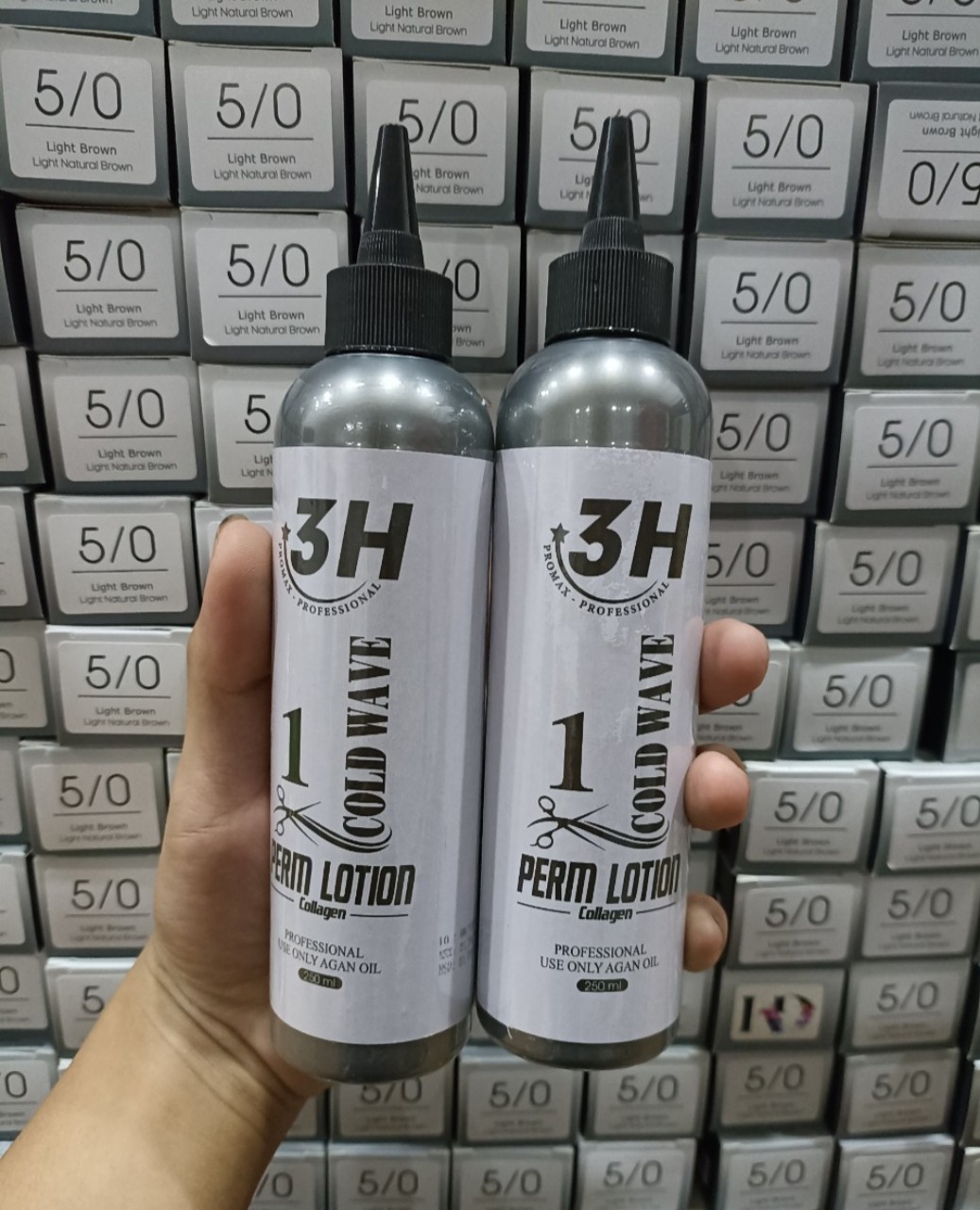 Cặp thuốc uốn lạnh 3h colagen - 250ml*2 sử dụng dễ dàng tặng kèm găng tay.