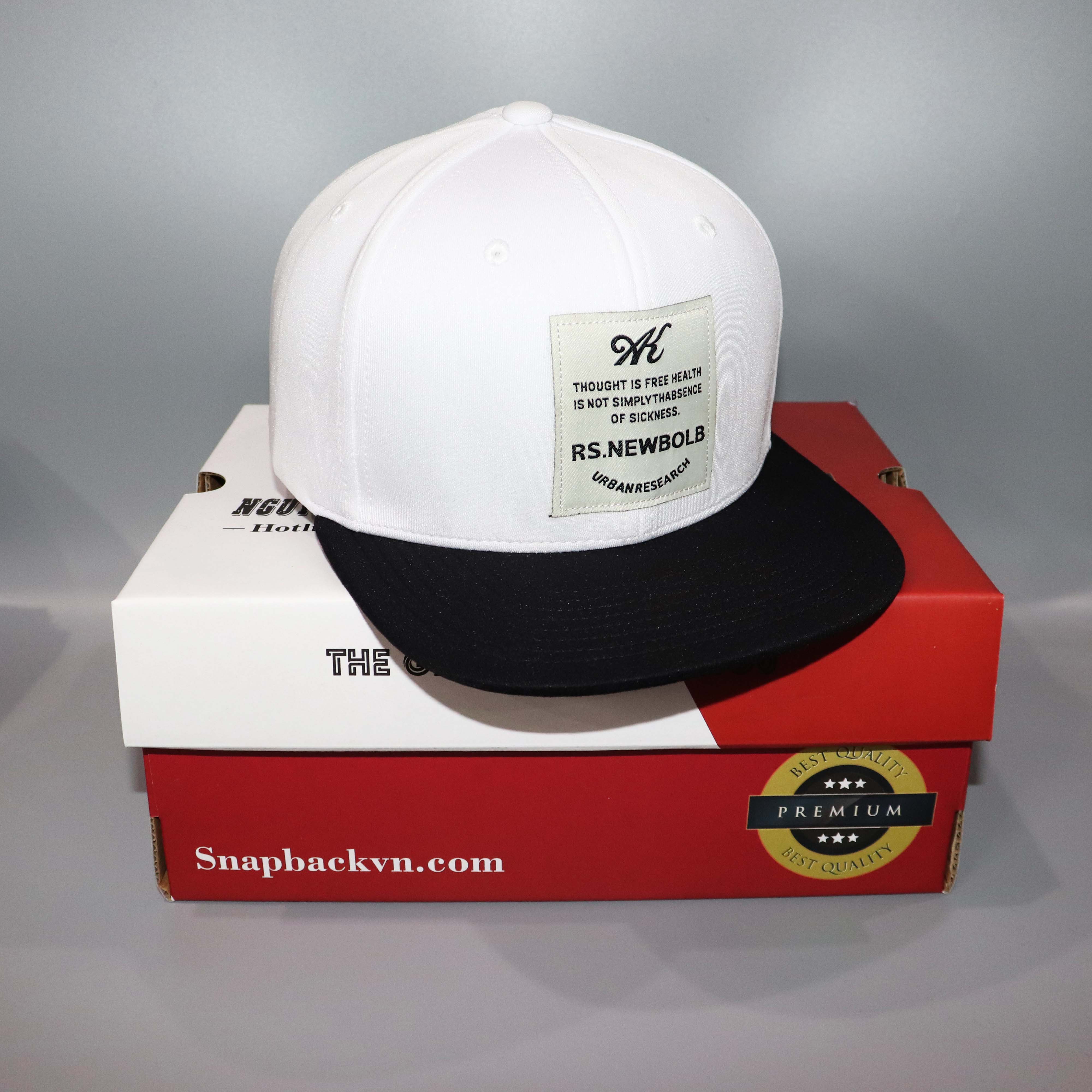 Nón snapback newbold trắng kết đen soái ca- nón kết mũ lưỡi trai