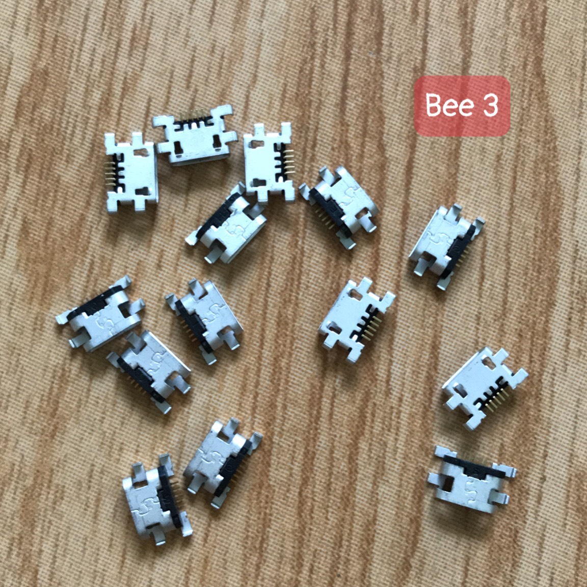 Chân sạc rời vsmart Bee / Bee 3