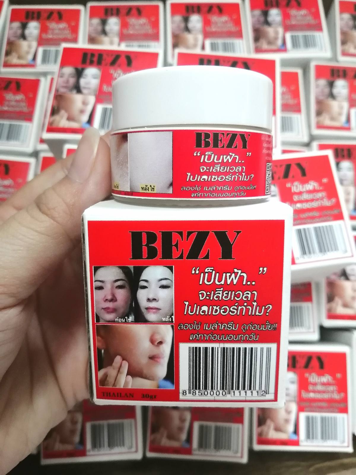 Kem bezy bong da mặt xóa thâm nám sạm trắng da