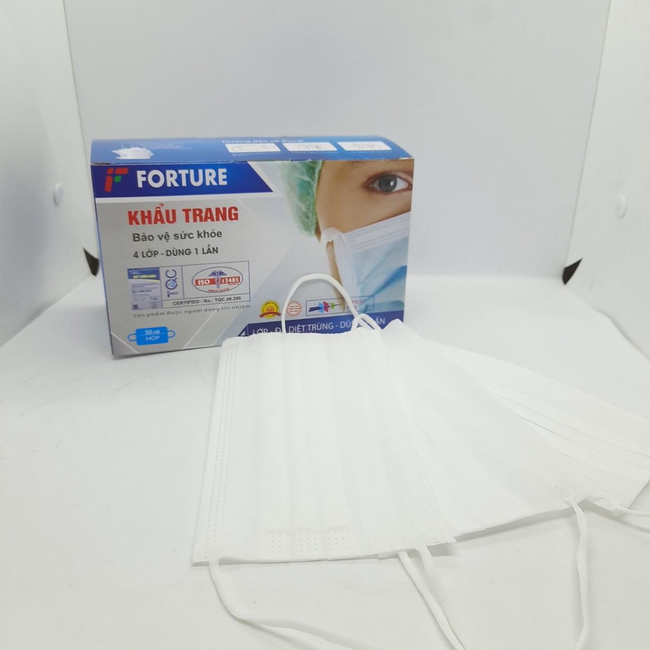Khẩu trang y tế 4 lớp hộp 50 cái màu trắng FORTURE, Khẩu trang vải không dệt ngăn Virut khói bụi, Dùng 1 lần