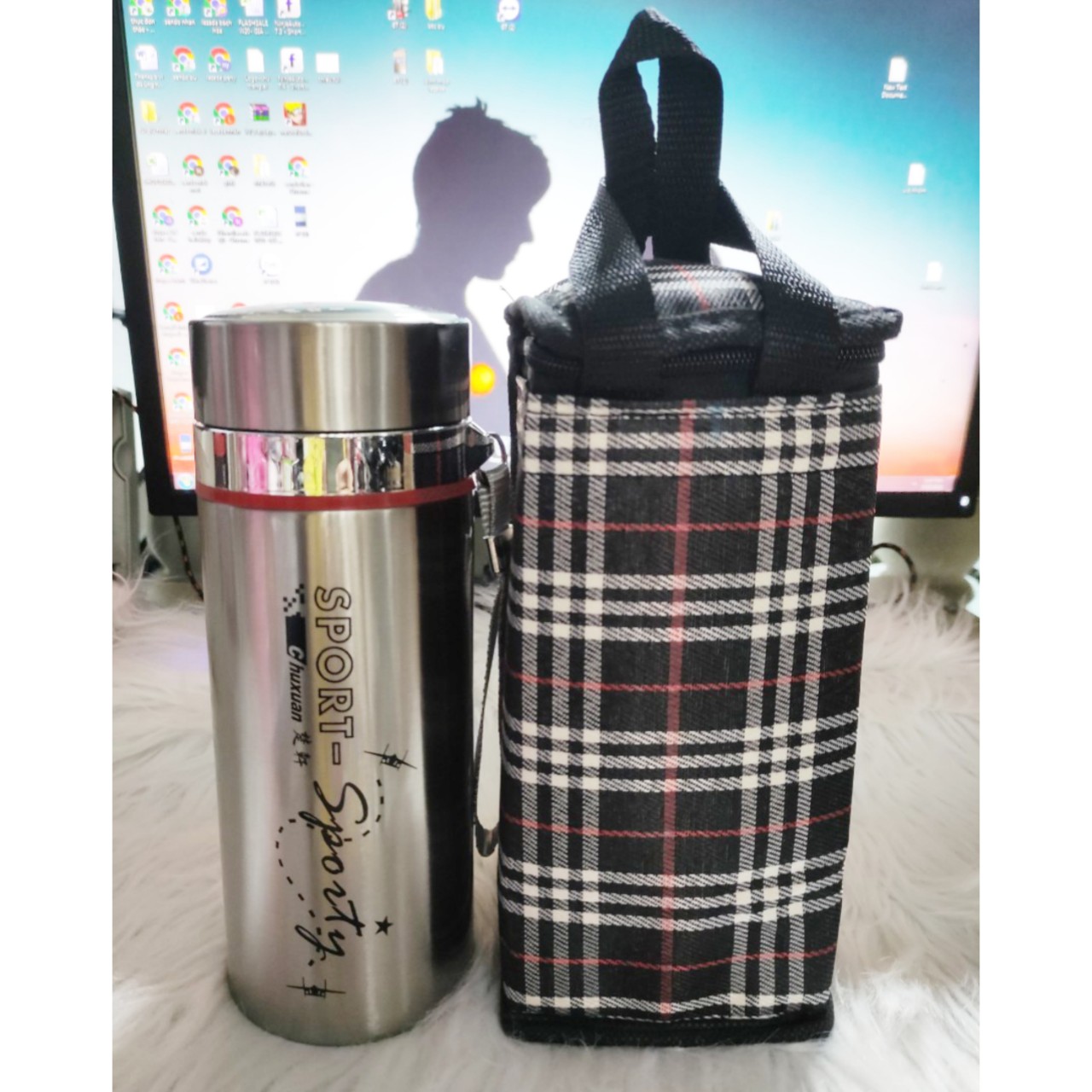 Bình giữ nhiệt sport kèm túi màu ngẫu nhiên dung tích 800ML