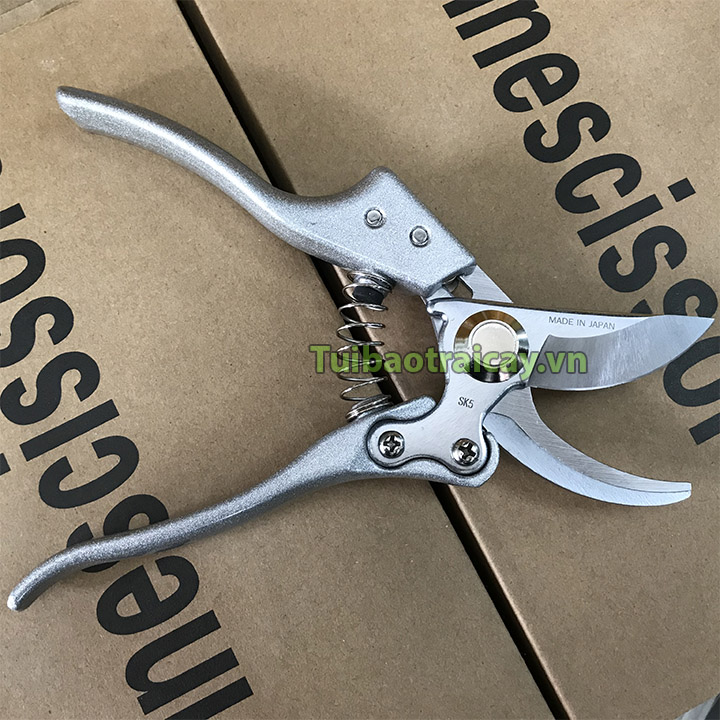Kéo cắt cành Nhật Bản SK5
