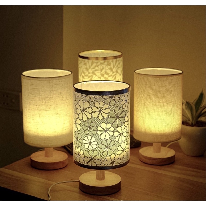 Đèn ngủ để bàn đế gỗ thanhlyhouse