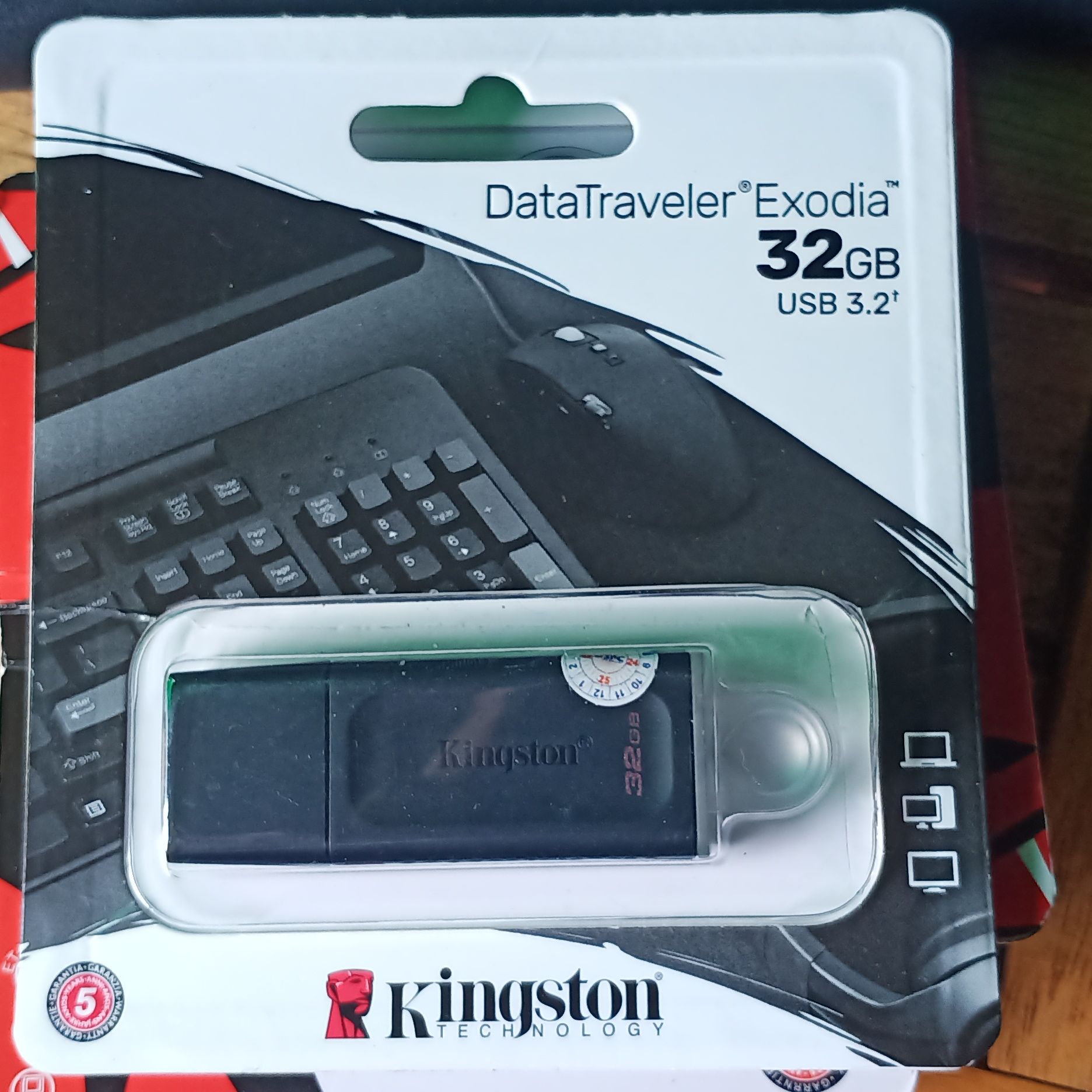 Usb kingston 32 gb 3.0 và 16 gb chính hãng