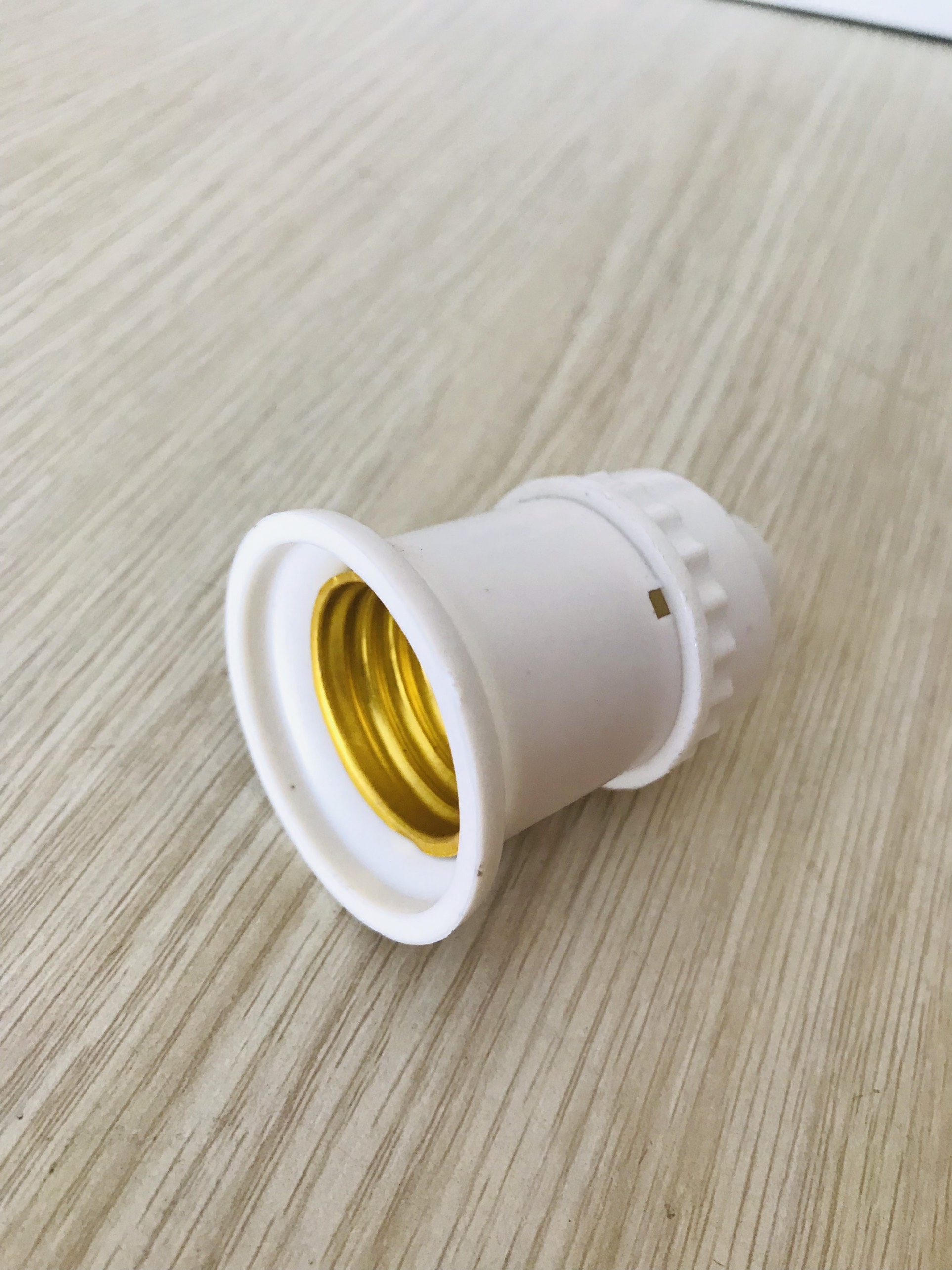 Đuôi đèn treo e27