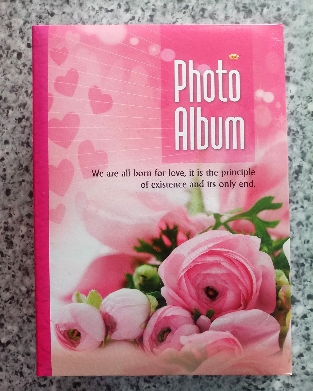 Album đựng hình 15x21 (300 hình). Giao màu album ngẫu nhiên.