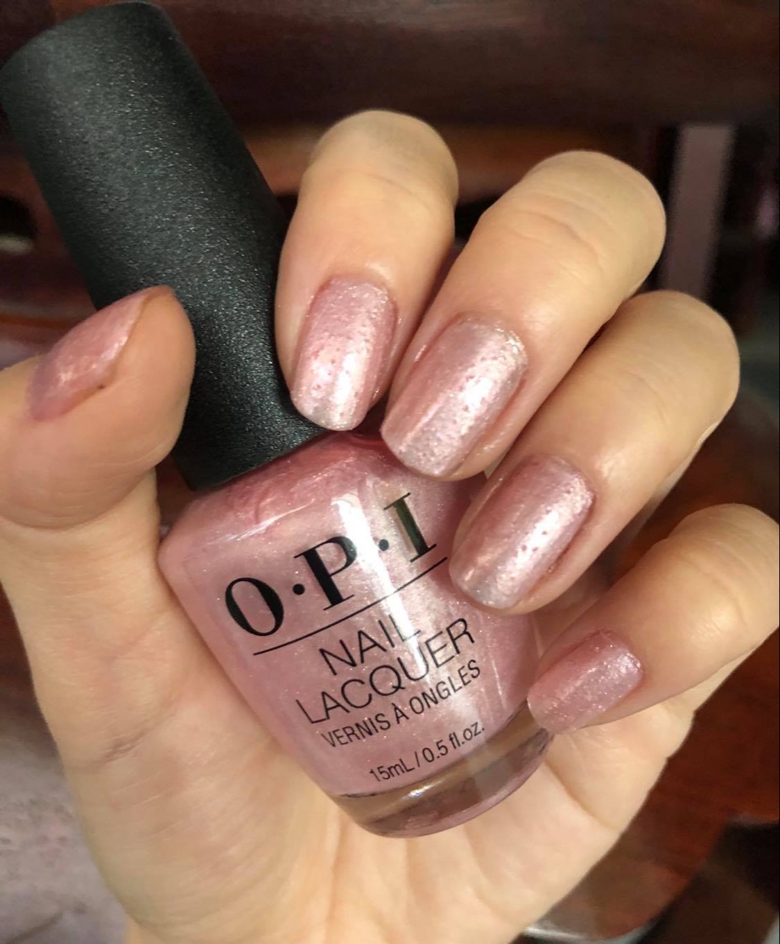 Sơn Móng Tay OPI màu hồng nhạt có nhủ