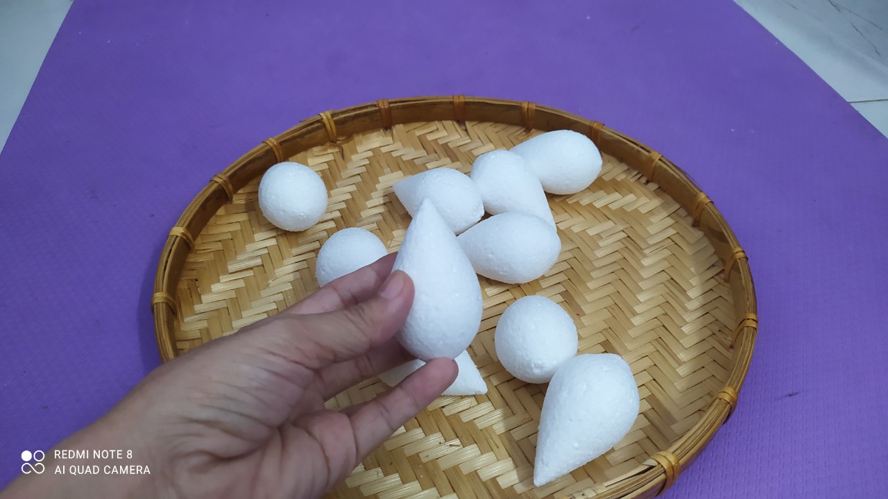 Nụ sen Xốp cắt đẹp