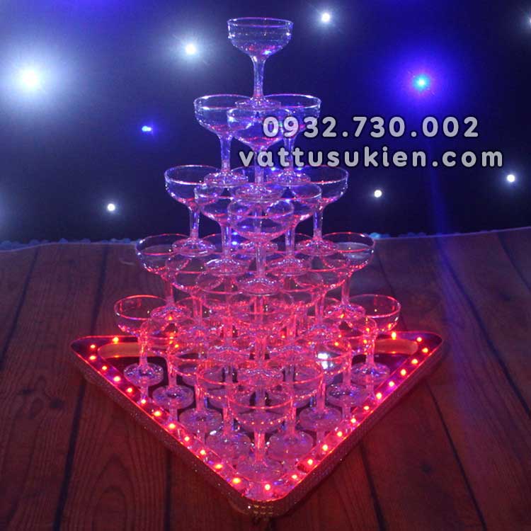 [HCM]【Giá Rẻ】Tháp Ly Tam Giác 5 Tầng - Tháp Ly Đám Cưới