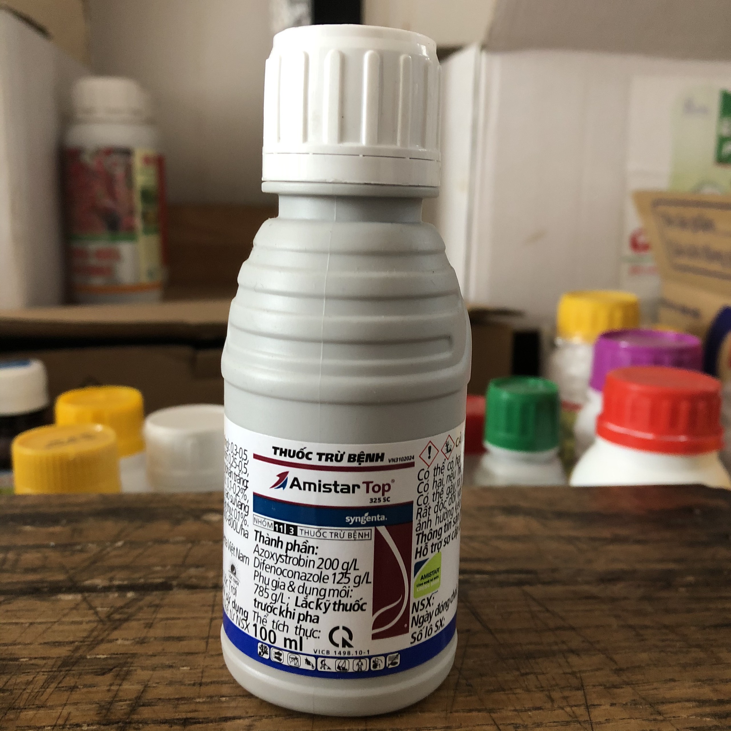 Trừ bệnh cây trồng Amistar Top 325sc 100ml; Đặc hiệu trừ bệnh vàng lá chín sớm, rỉ sắt, phấn trắng, lem lép hạt; amistar top 325sc