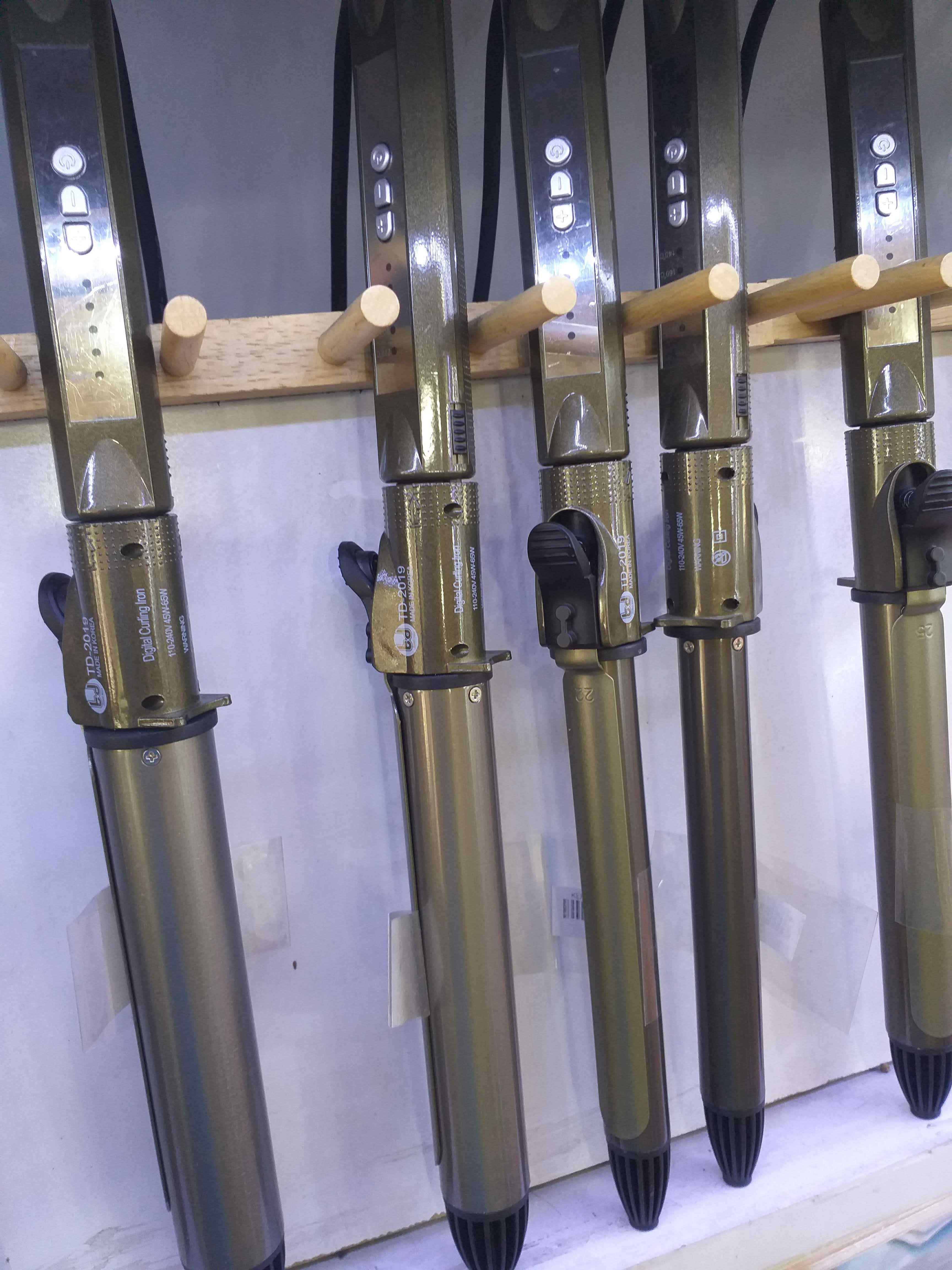 Máy uốn lọn tóc kt-2019