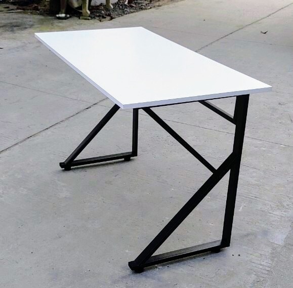 Bàn làm việc mặt mdf chữ k