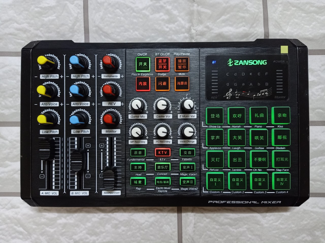 Sound Card Thu Âm Livestream hát karaoke S8 bản 2020 mới nhất kèm dây live+lấy nhạc- Soundcard S8 bảo hành 6 tháng