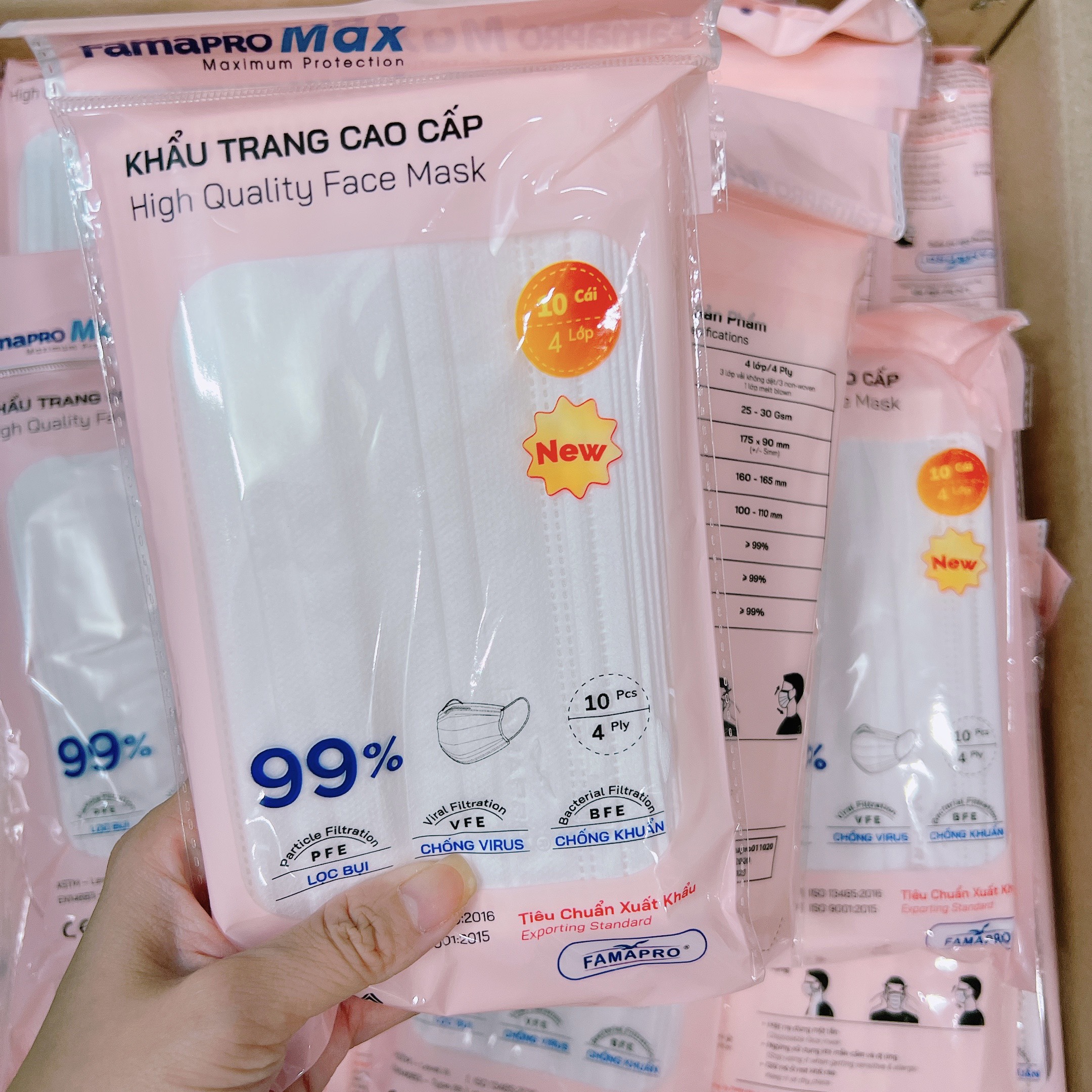 Combo 5 túi khẩu trang y tế 4 lớp kháng khuẩn cao cấp Famapro max, khẩu trang y tế trắng túi 10 cái