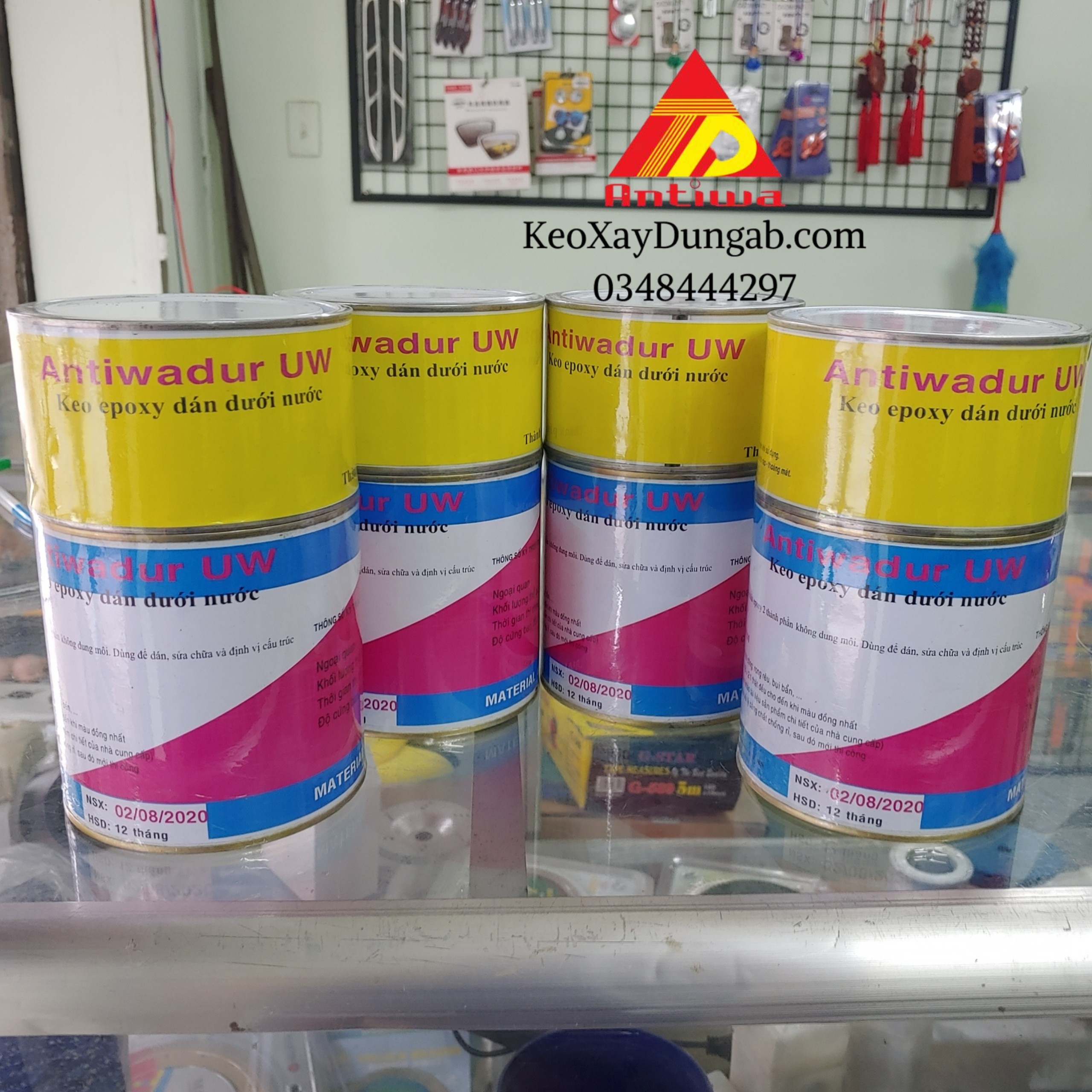 Keo Dán Gạch Hồ Bơi Trực Tiếp Dưới Nước Bộ 1,5 KG