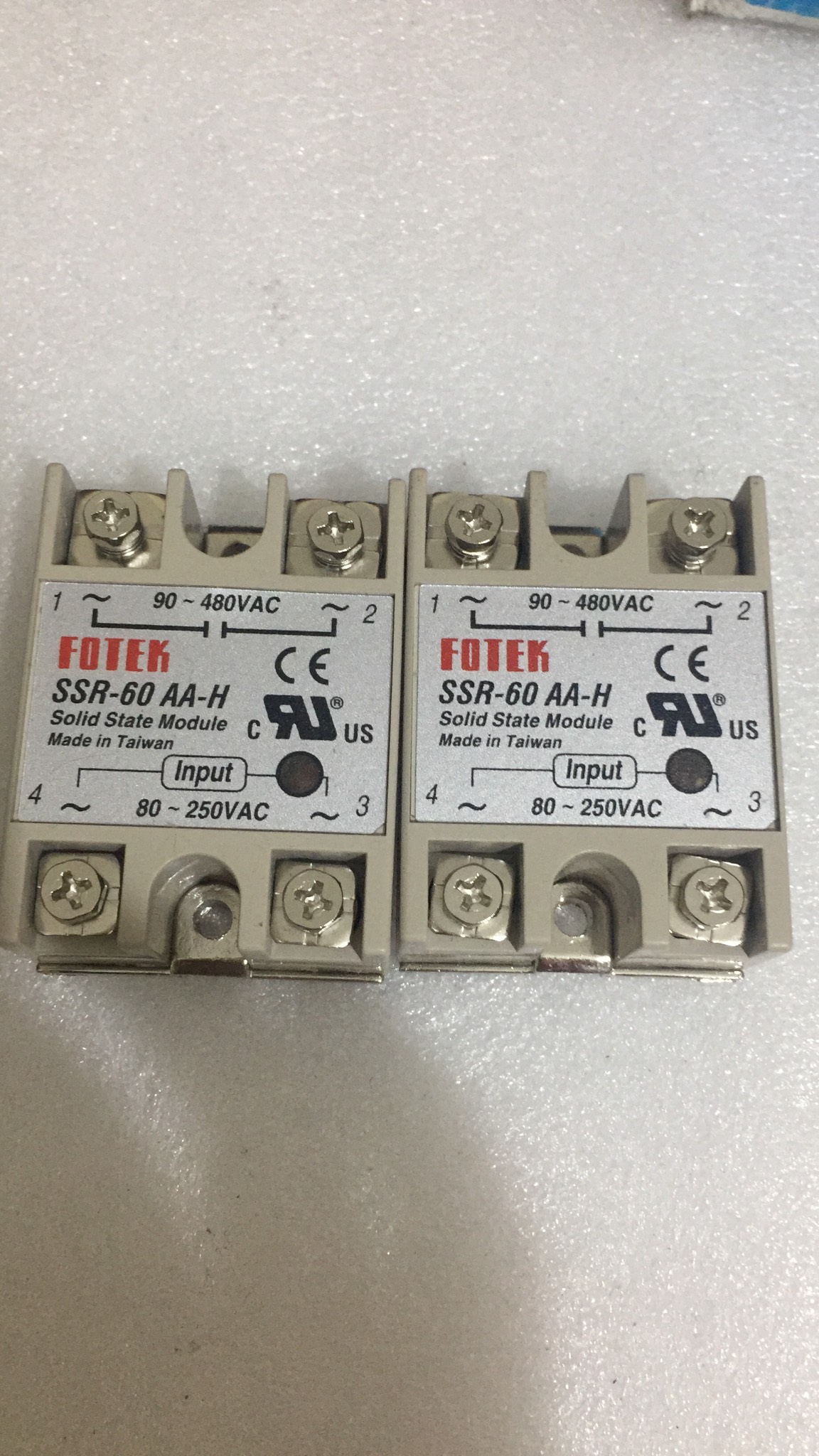 Relay rơle bán dẫn fotek ssr-60 aa-h