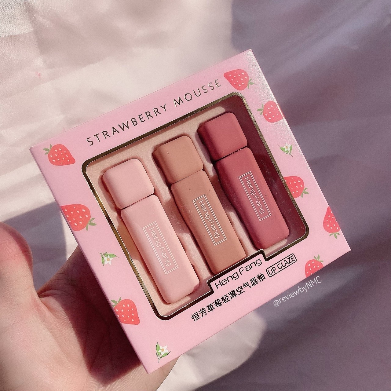 [HCM]Set son kem 3 cây Hengfang Strawberry Mousse Set son kem lì Hengfang Set son kem dâu thiết kế siêu cute với những tone màu thời thượng