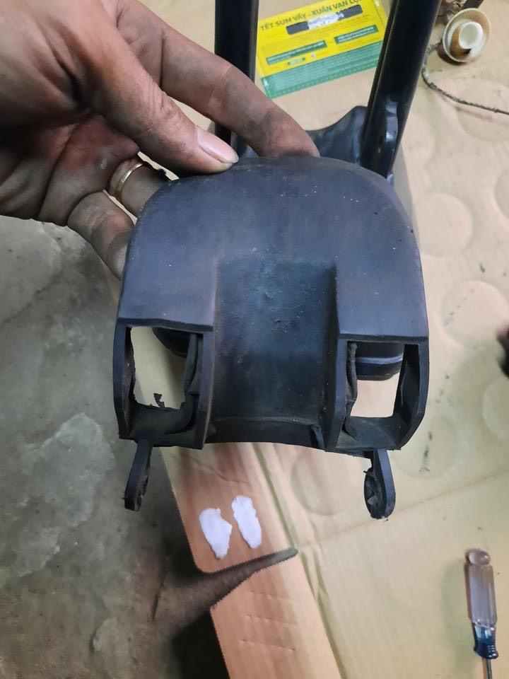 Cao su che hộp gió honda cub