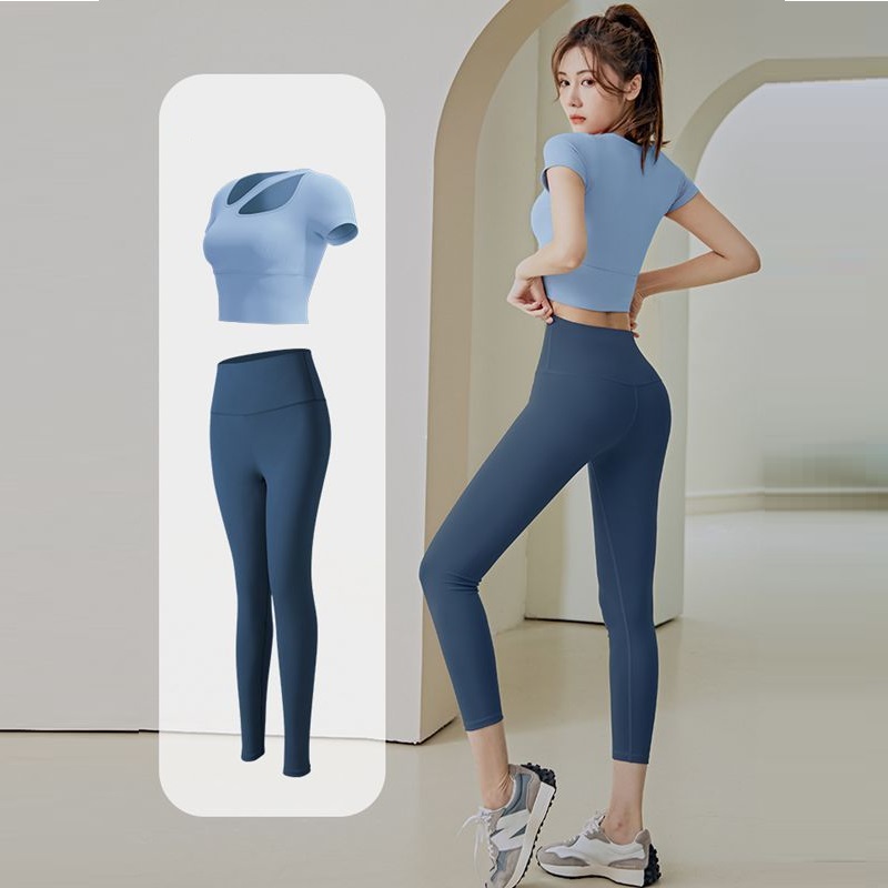 Bộ quần áo tập gym, yoga, aerobic 2 món, áo croptop ngắn tay có mút đệm và quần dài ôm body, tôn dáng