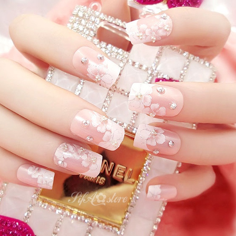 Bộ 24 Móng Tay Giả Họa Tiết Hoa Đính Đá Thời Trang B7