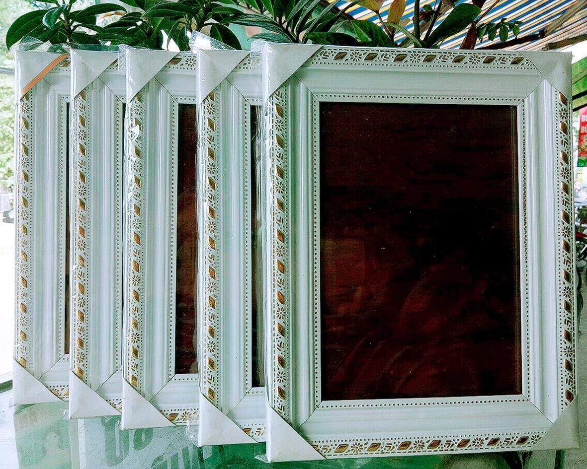 Combo bộ 5 khung ảnh để bàn,treo tường cỡ 15 x21 cm