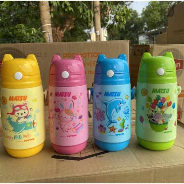 Bình Nước Học Sinh Có Ống Hút, giữ nhiệt, có quai đeo, gọn nhẹ dung tích 400ml, tiện lợi cho các em nhỏ