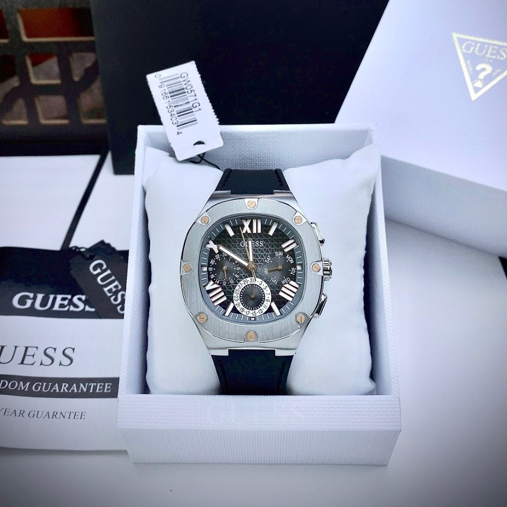 Đồng hồ nam dây cao su đeo tay chống nước cao cấp Guess GW0572G1 size 42mm , shop kiwi