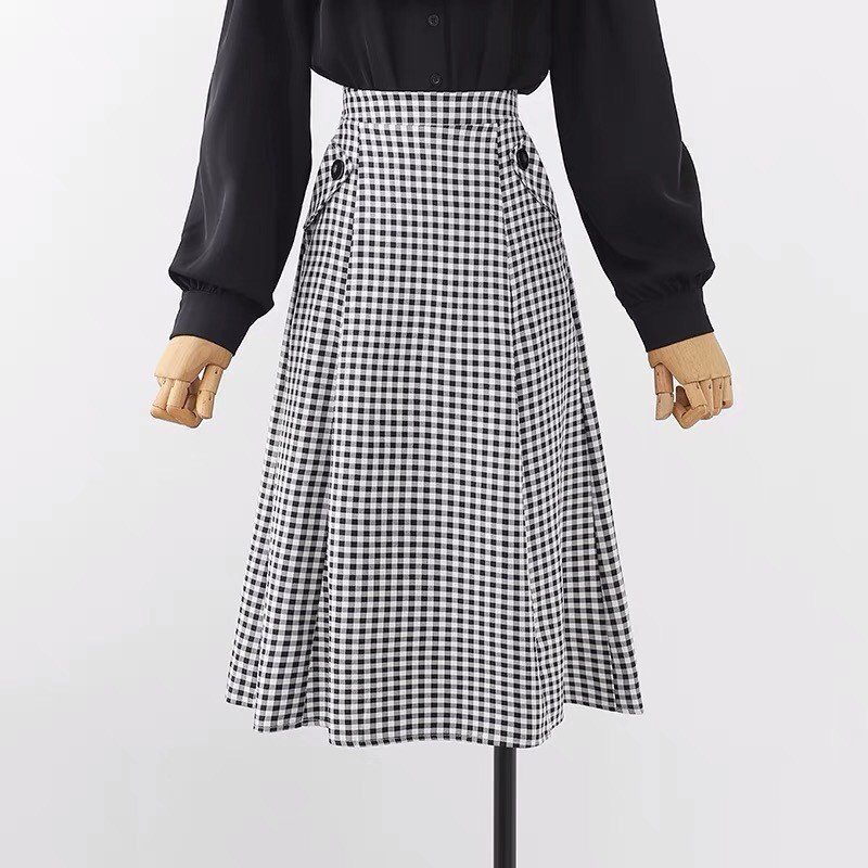 CHÂN VÁY XÒE CARO CHẤT LIỆU KATE KÈM TÚI DÀI 70CM