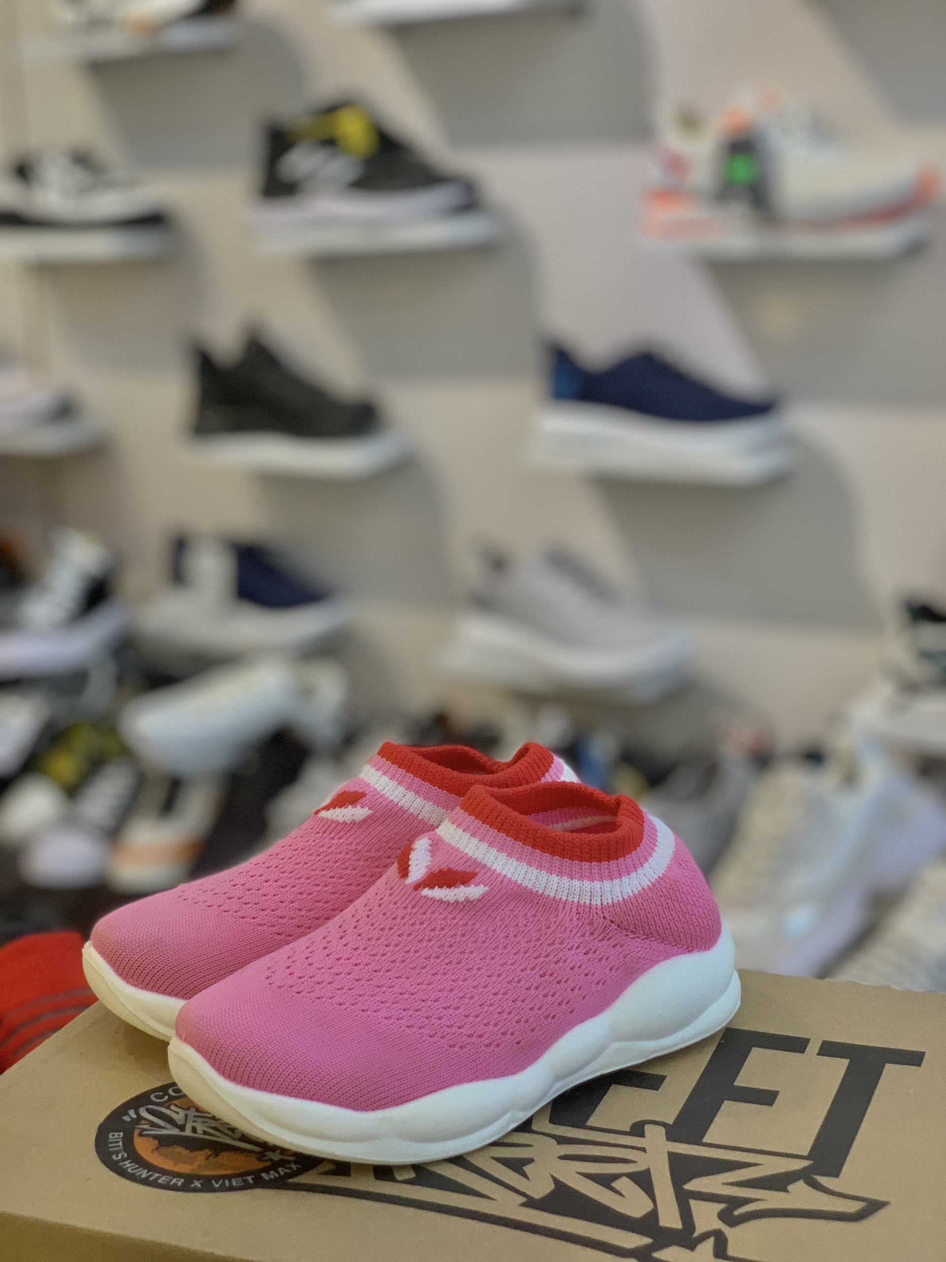 Sale 50% giày vnxk, giày len chun cho bé trai, gái