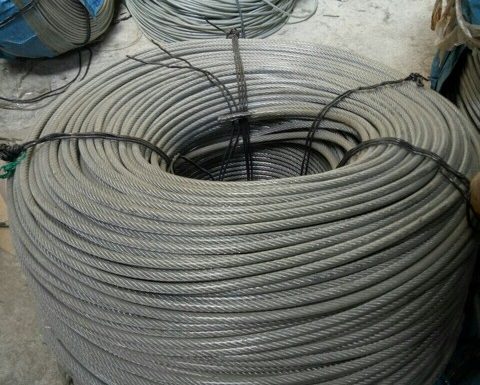 Dây cáp thép bọc nhựa phi 4mm dài 40m đa năng dùng làm cáp cầu thang, phơi quần áo phơi đồ ngoài trời trong nhà tiện lợi -
