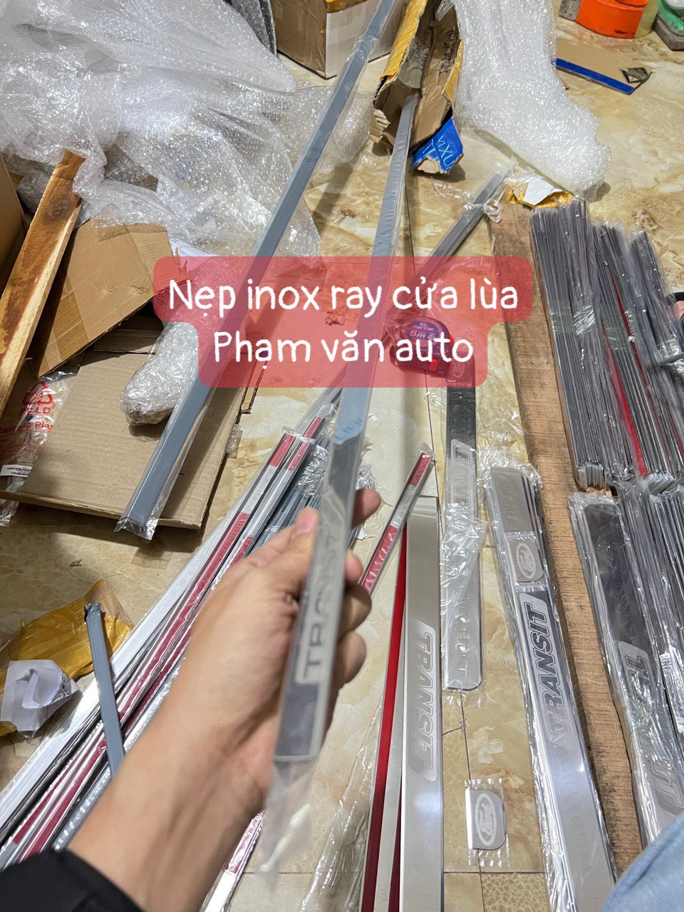 ốp nẹp inox ray cửa lùa Ford Transit, đồ chơi cao cấp Phạm văn auto