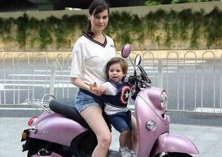 đai đi xe máy cho bé từ 1 đến 12 tuổi 4
